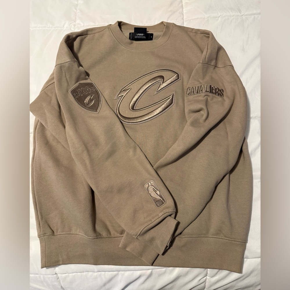 Cleveland Cavaliers Tan Sweatshirt